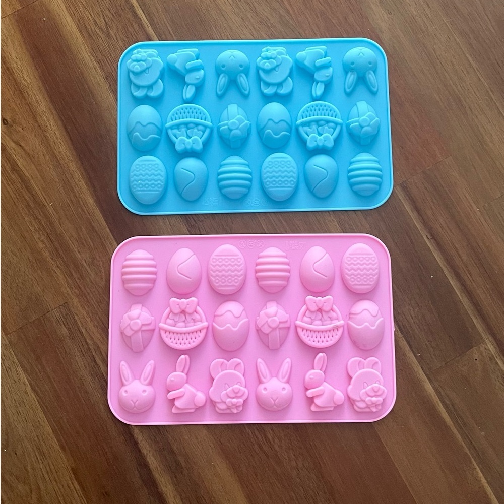 Amazon Blue and Pink Silicone Molds